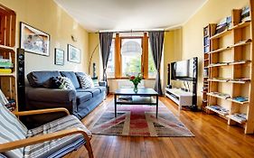 L'Enchantraine - Gite Tout Confort Et Tarif Tout Inclus - Appartement Spacieux Et Accueillant Sur Epinal